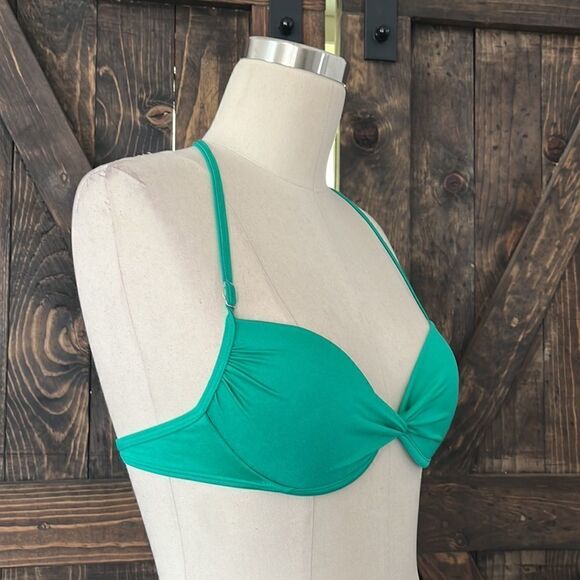 Victoria’s Secret Emerald Green bikini top 32B - Picture 3 of 8